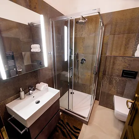 Fifty Shades Of Gray Studio, Center Apartman Hradec Králové