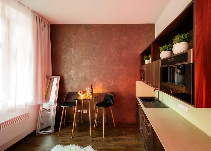 Fifty Shades Of Gray Studio, Center * Градец-Кралове